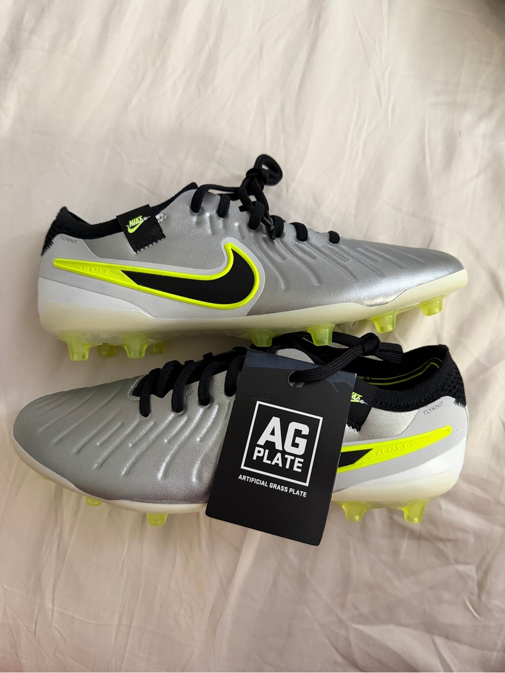 Nike Tiempo Legend 10 Elite AG Pro - Men’s Size 5, Women’s Size 6.5